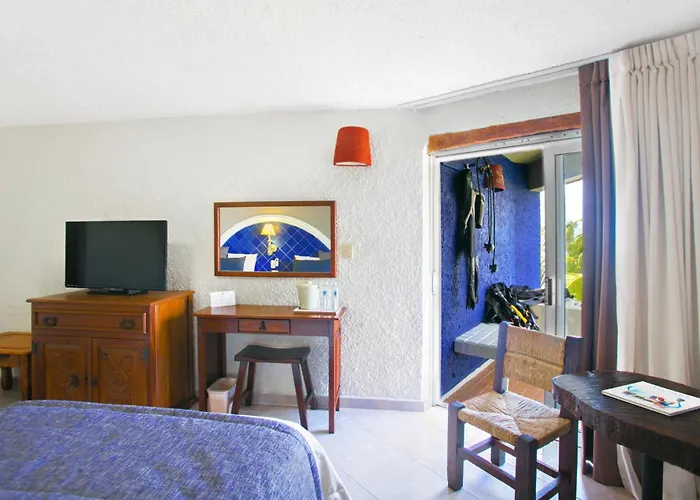 Casa Del Mar & Dive With Free Access To An Exclusive Club