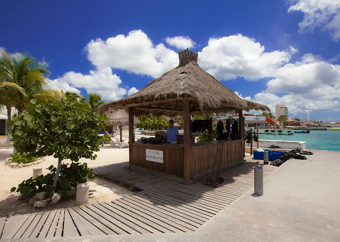 Casa Del Mar & Dive With Free Access To An Exclusive Club Hotel Cozumel