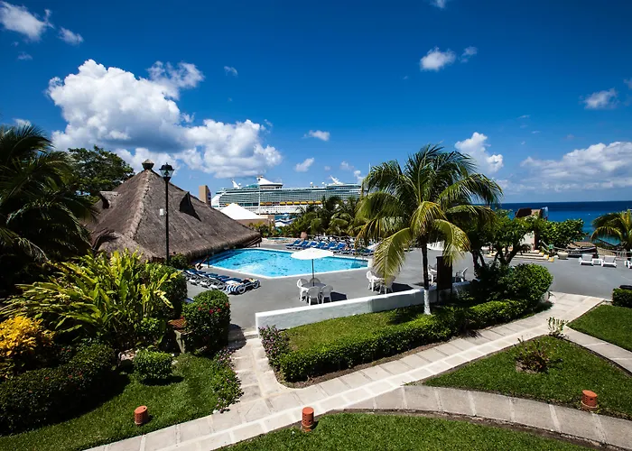 Casa Del Mar & Dive With Free Access To An Exclusive Club Hotel 4*
