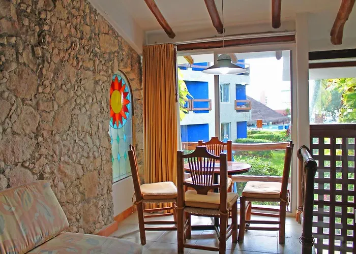 Casa Del Mar & Dive With Free Access To An Exclusive Club Hotel