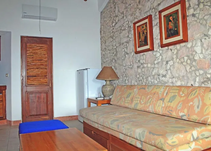 Hotel Casa Del Mar & Dive With Free Access To An Exclusive Club 4*