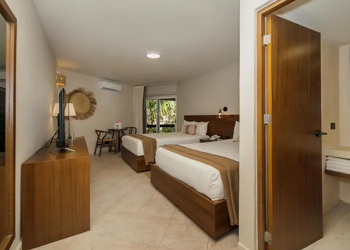 Casa Del Mar & Dive With Free Access To An Exclusive Club Hotel