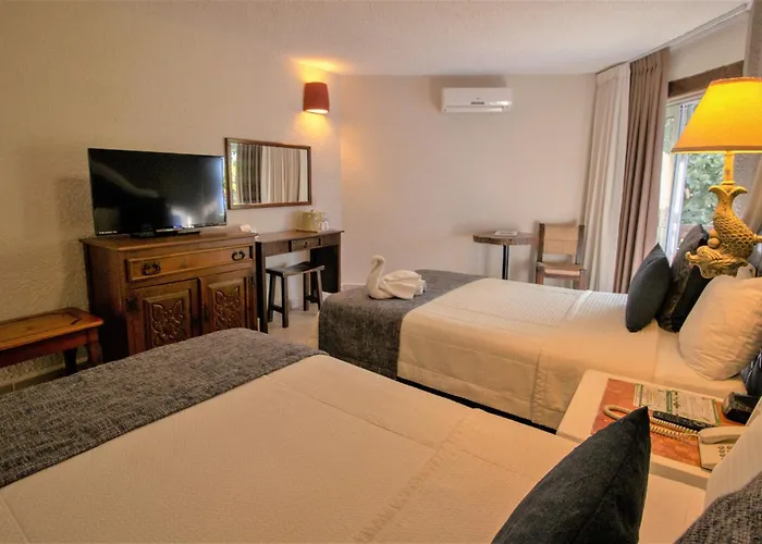Casa Del Mar & Dive With Free Access To An Exclusive Club 4* Cozumel