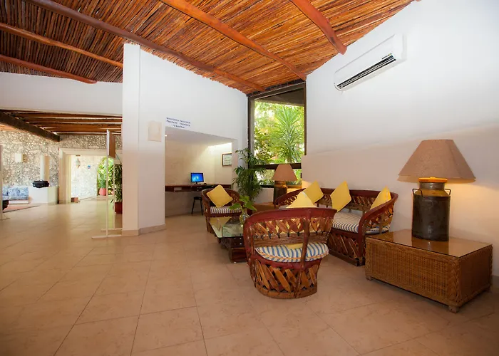 Hotel Casa Del Mar & Dive With Free Access To An Exclusive Club Cozumel