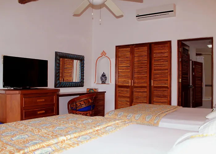 Casa Del Mar & Dive With Free Access To An Exclusive Club Hotel