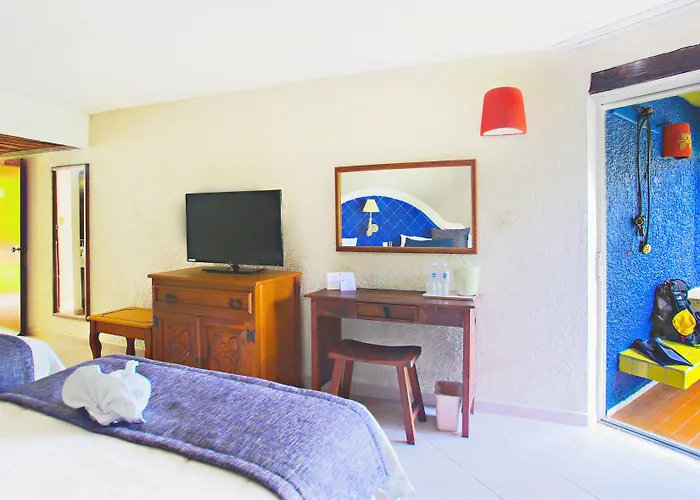 Casa Del Mar & Dive With Free Access To An Exclusive Club Hotel 4*